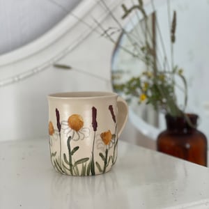 Dandelion mug, dandelion cup, botanical pottery cup, meadow flower mug, Wildflower cup