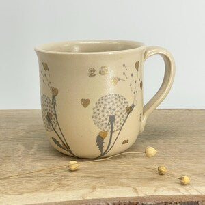 Dandelion mug, Pottery dandelion cup, botanical pottery cup, meadow flower mug, Wildflower cup