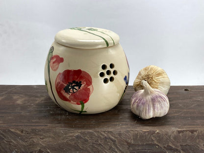 Kitchen storage keeper, tea keeper, Garlic holder, onion storage, Garlic jar, pottery garlic keeper