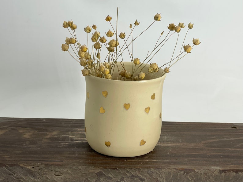 Golden heart Ceramic mug, handmade ceramic mug, pottery mug, handpainted mug, heart mug, gold