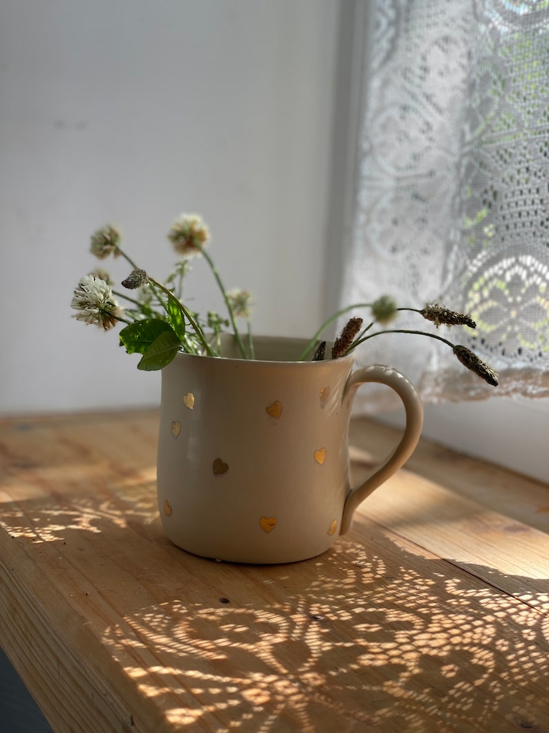 Golden heart Ceramic mug, handmade ceramic mug, pottery mug, handpainted mug, heart mug, gold