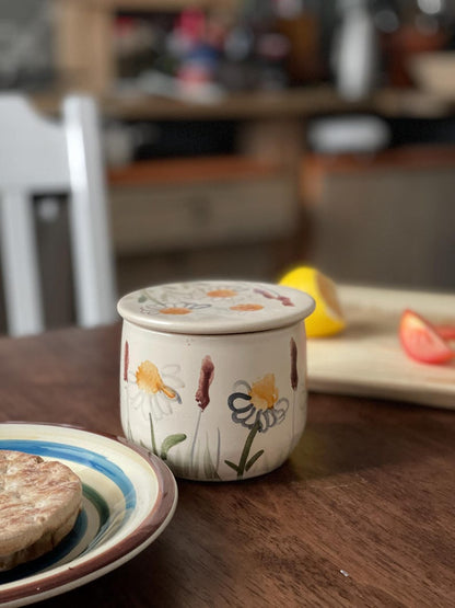 Daisy , French butter dish, French butter keeper, French butter crock, yellow, wild flowers