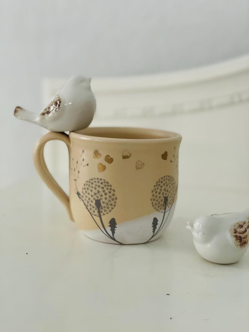 Dandelion mug, dandelion pottery mug, yellow mug, handpainted mug, flower mug