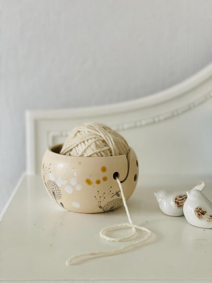 Dandelion yarn bowl, dandelion knitting bowl, ceramic yarn bowl, flower yarn bowl