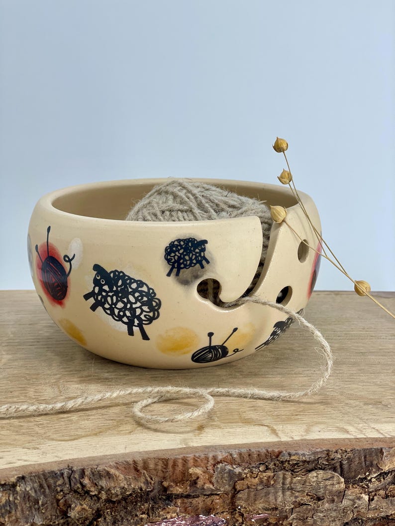 Ceramic Knitting Bowl, sheep Yarn Bowl, Yarn bowl, funny yarn bowl, knitting lovers