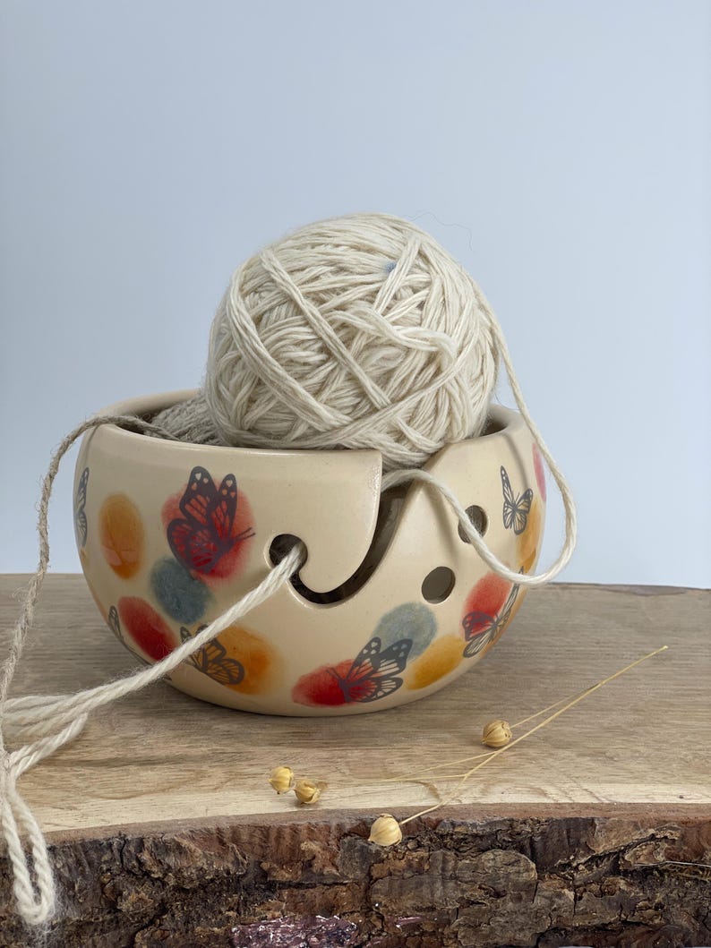 Colourful Knitting Bowl, butterfly Yarn Bowl, Yarn bowl, funny yarn bowl, knitting lovers