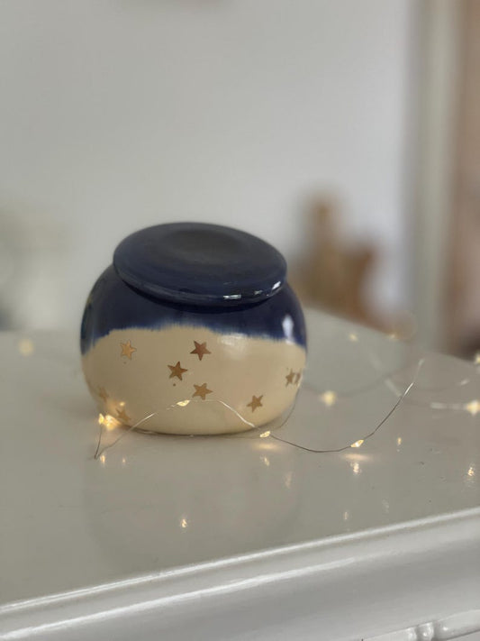 Garlic pot, salt pot, pottery, golden stars, blue night sky