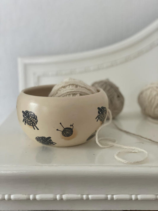 Black sheep Yarn Bowl, Yarn bowl, funny yarn bowl, knitting lovers